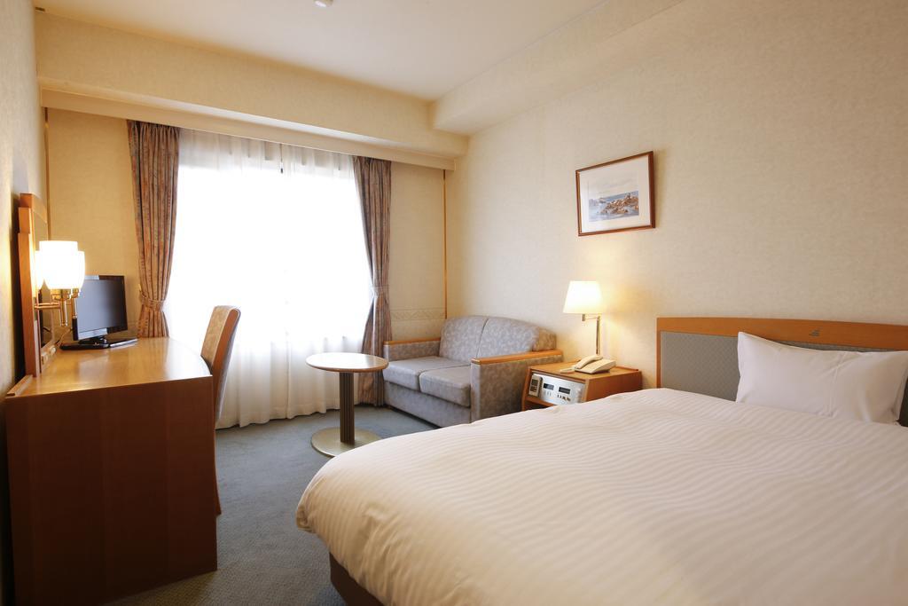 Ako Park Hotel Bilik gambar
